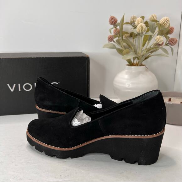 Vionic Willa Wedge Loafers Suede Slip On Black Women's 8.5 NWD Water Repellent - Picture 7 of 12